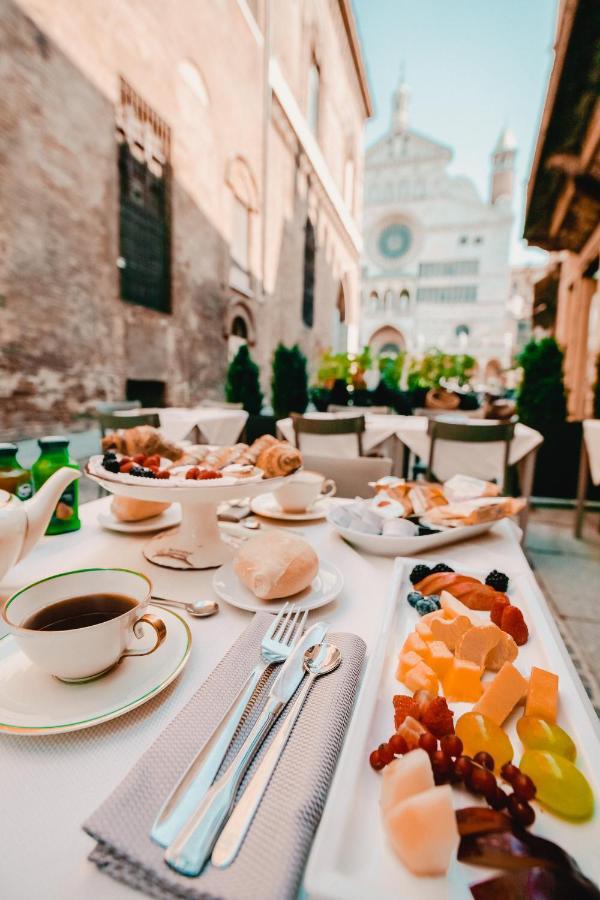 Hotel Duomo Cremona Buitenkant foto