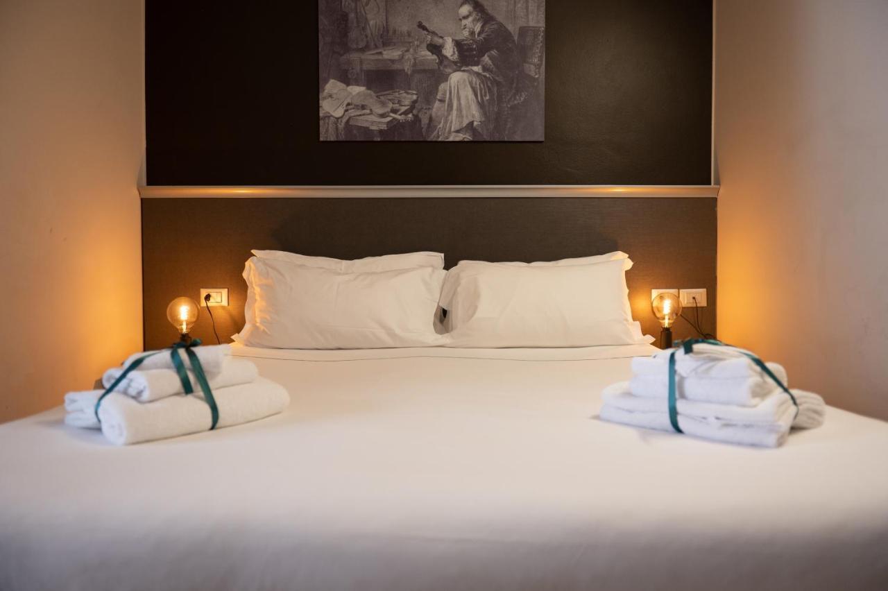 Hotel Duomo Cremona Buitenkant foto